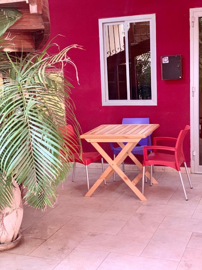 Chez Titi Hotel Saint-Louis Exterior photo