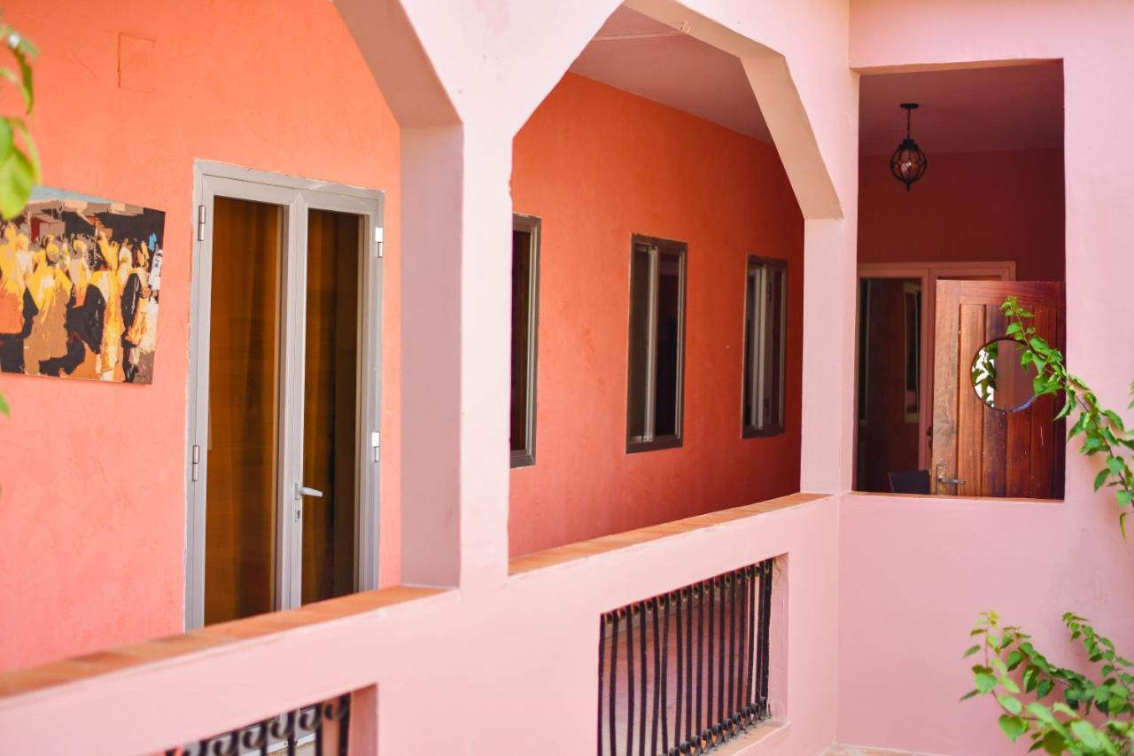 Chez Titi Hotel Saint-Louis Exterior photo