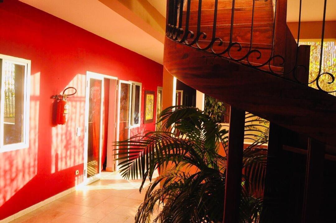 Chez Titi Hotel Saint-Louis Exterior photo